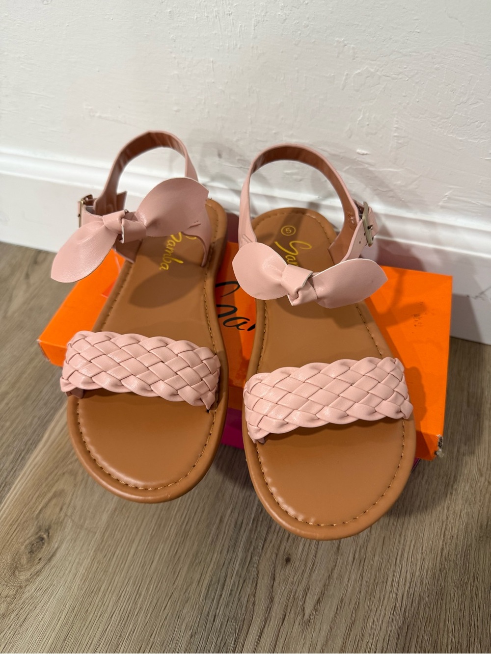 Girls Pink Braided Strap Bow Sandals